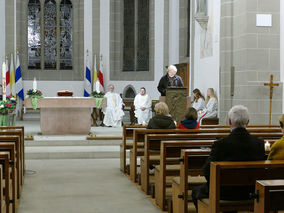 Lumen Christi - Auferstehungsmesse in St. Crescentius (Foto: Karl-Franz Thiede)